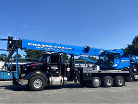 peterbilt 567 45 ton crane rental